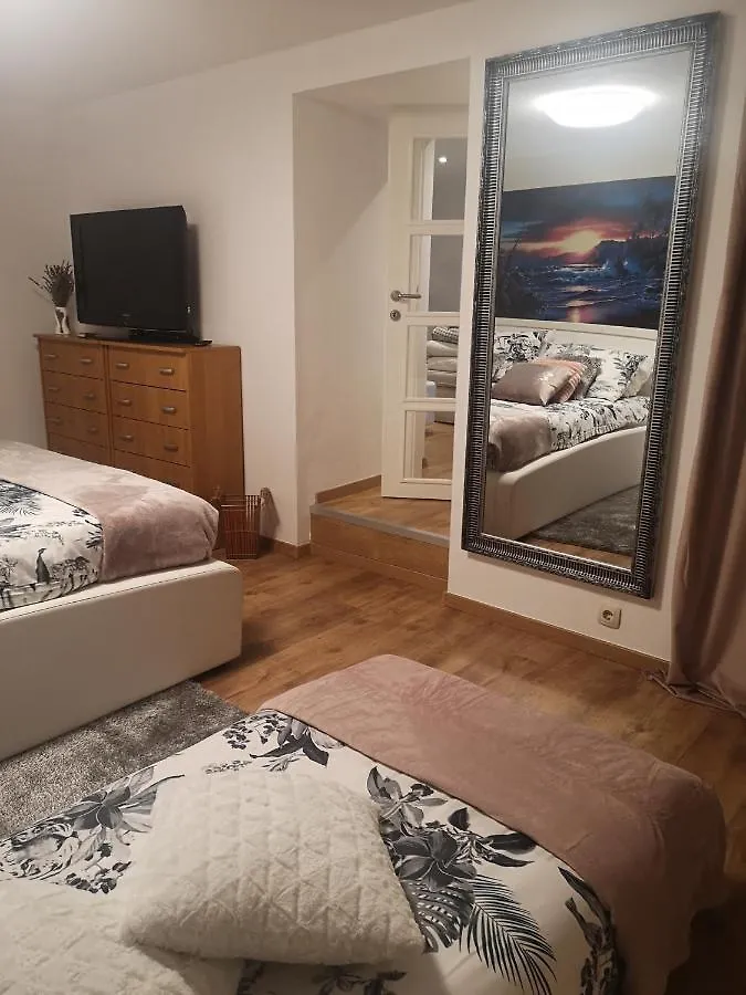 Sweet Cosy Apartment Matulji
